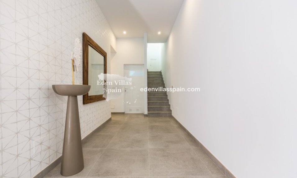 Obra Nueva - Villa a estrenar - Rojales