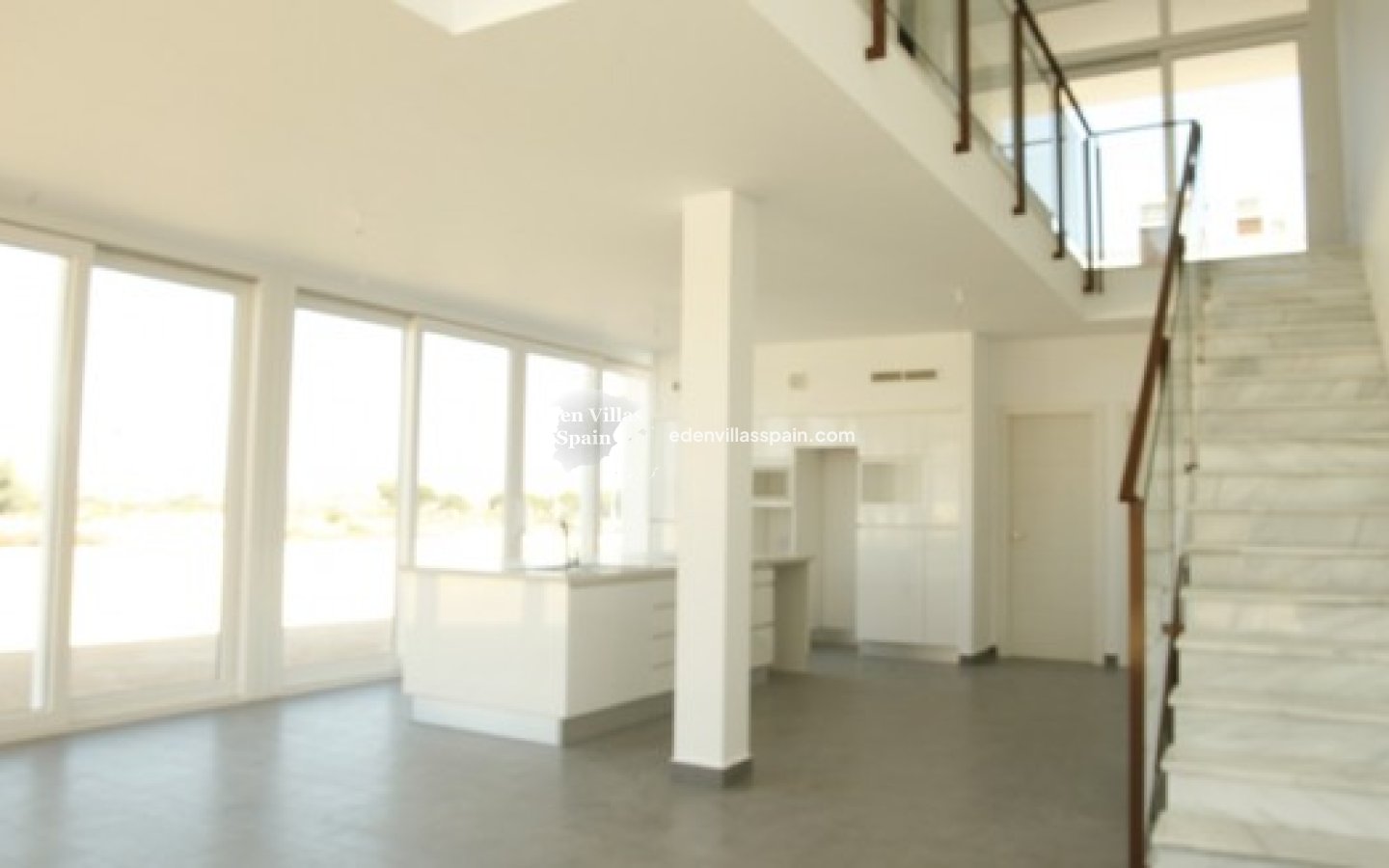 Obra Nueva - Villa costera - Santa Pola