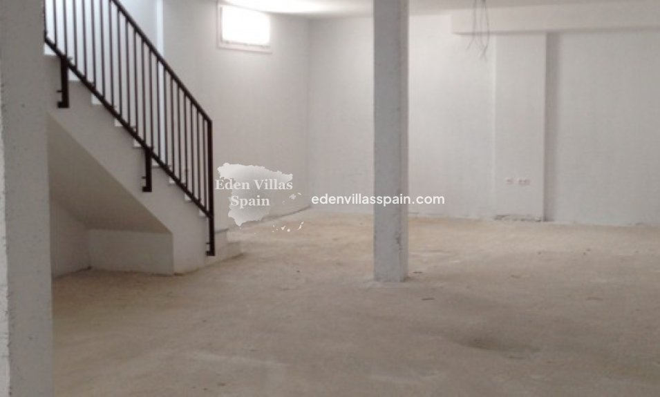 Obra Nueva - Villa costera - Santa Pola