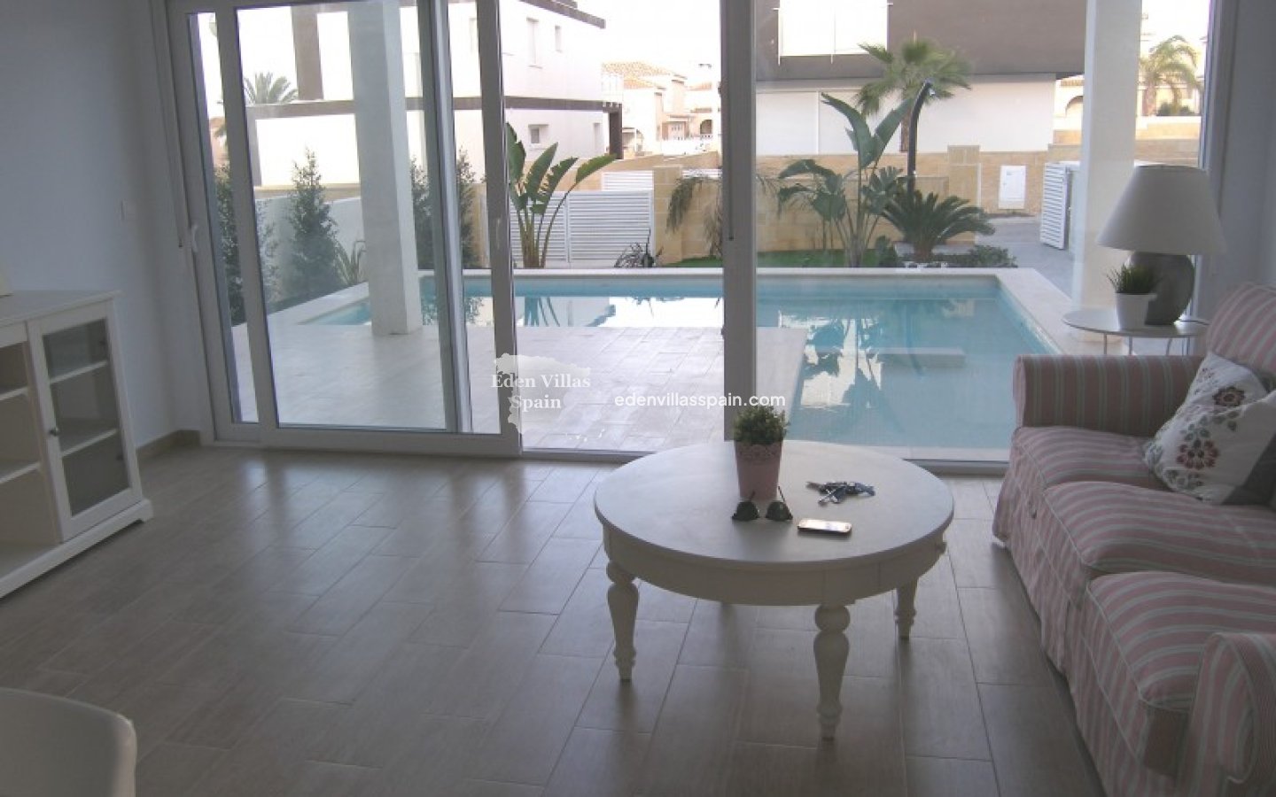 Obra Nueva - Villa costera - Santa Pola