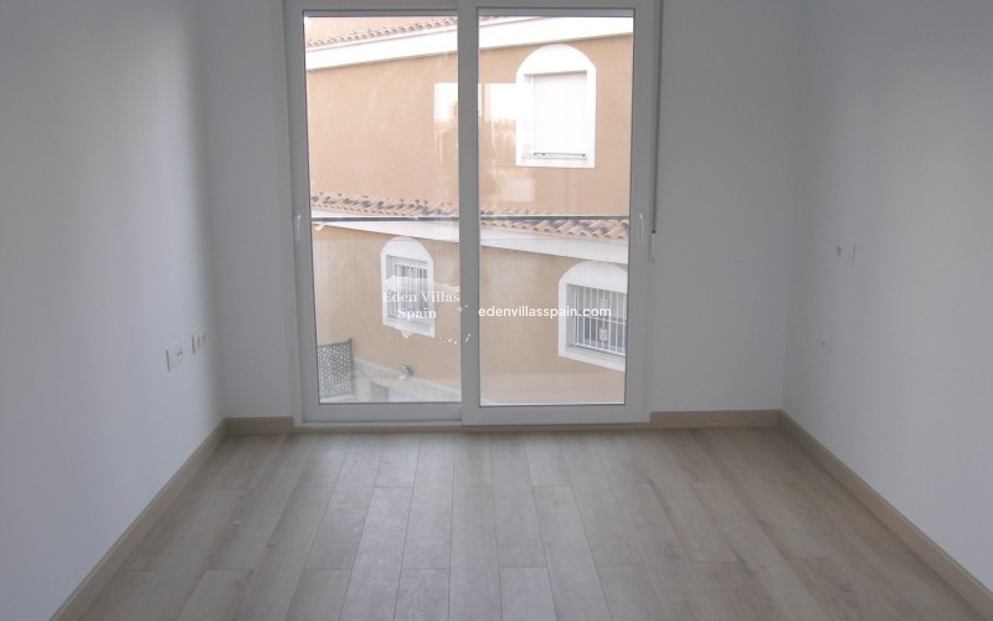 Obra Nueva - Villa costera - Santa Pola