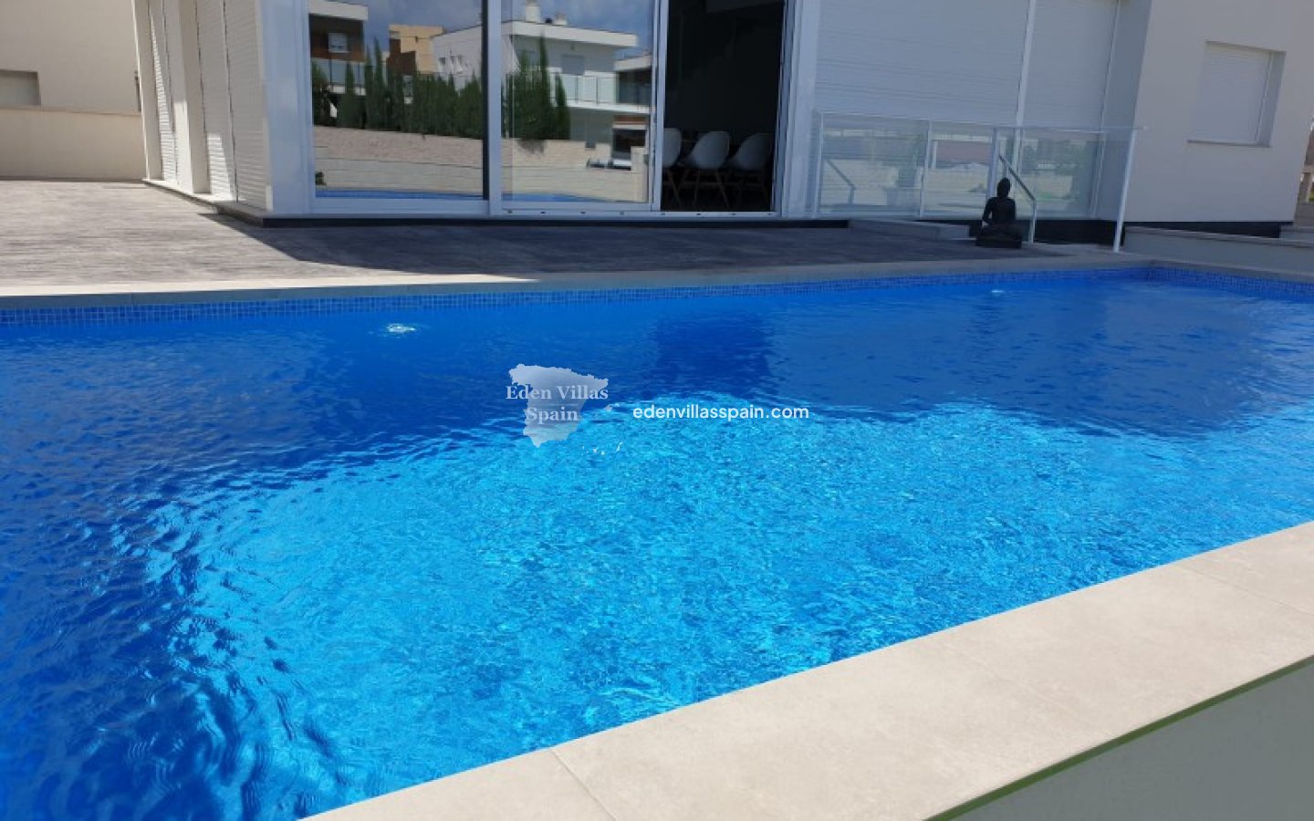 Obra Nueva - Villa costera - Santa Pola