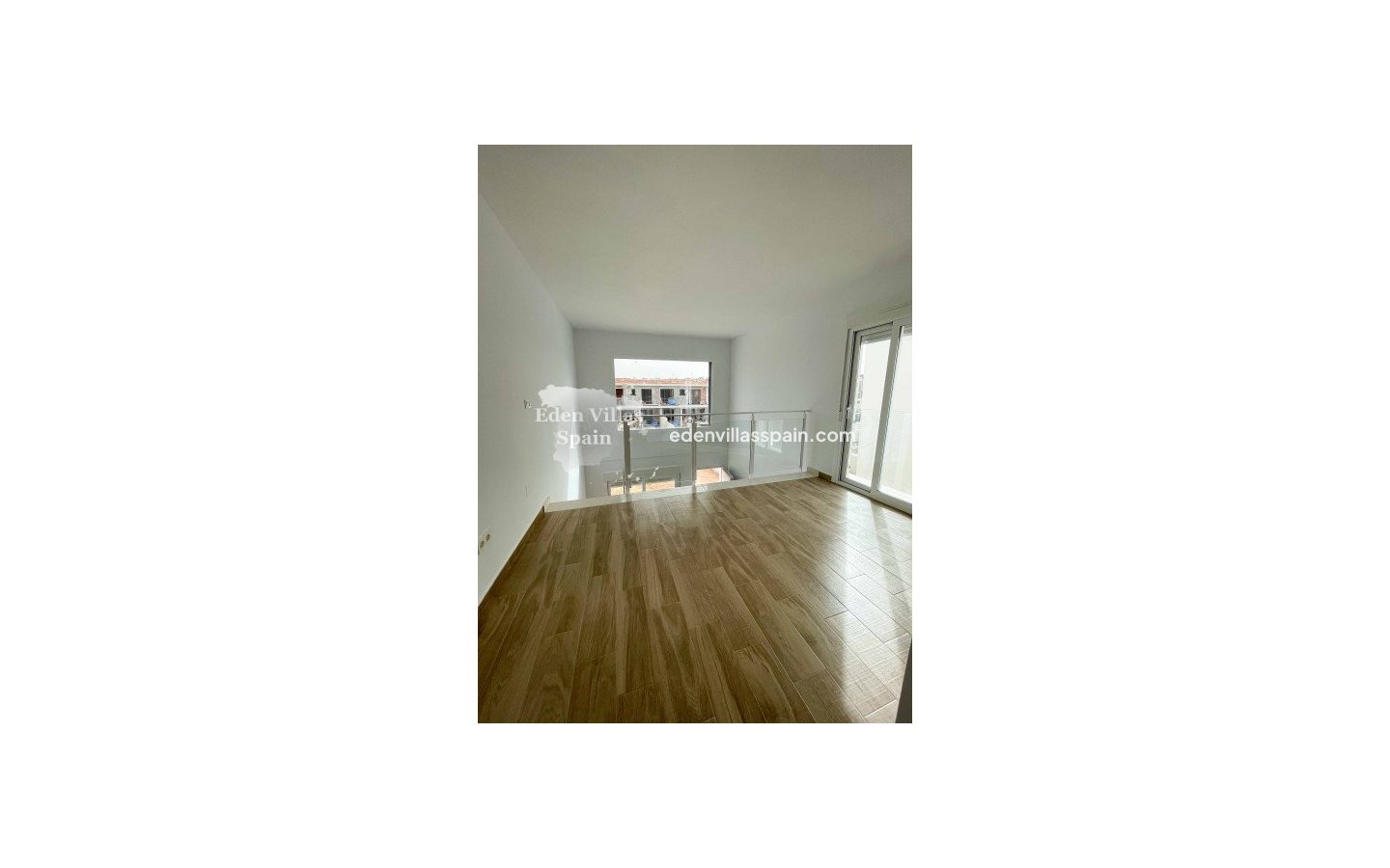 Obra Nueva - Villa costera - Santa Pola