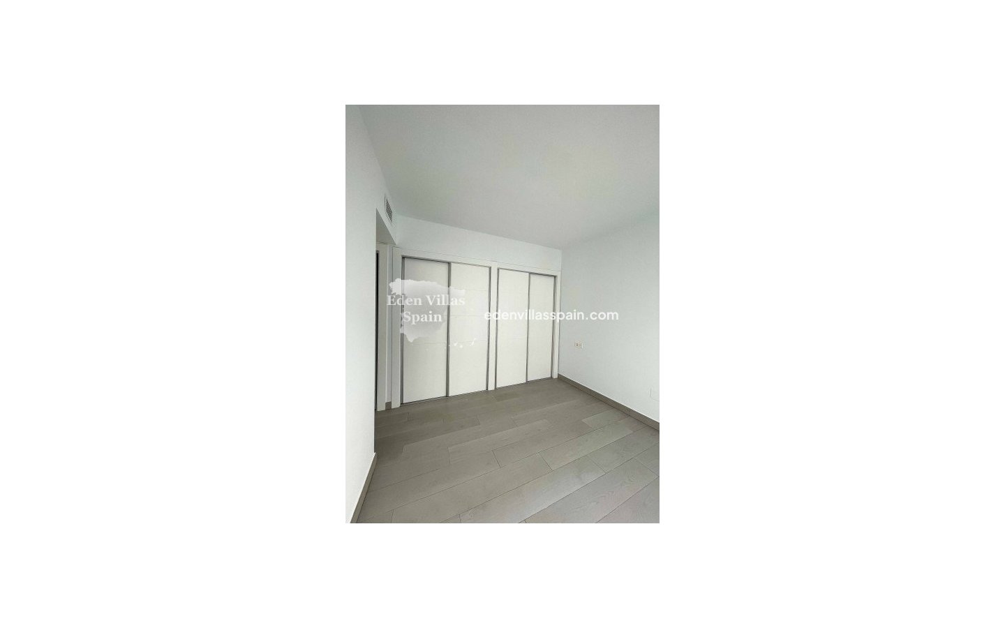 Obra Nueva - Villa costera - Santa Pola