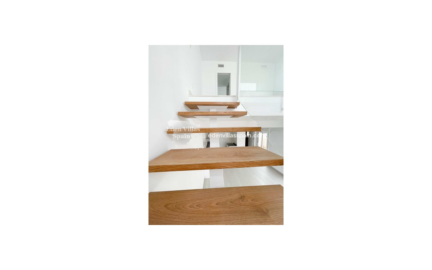 Obra Nueva - Villa costera - Santa Pola