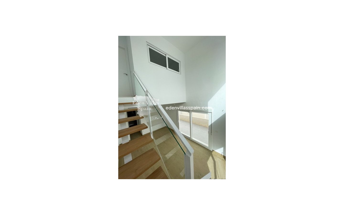 Obra Nueva - Villa costera - Santa Pola