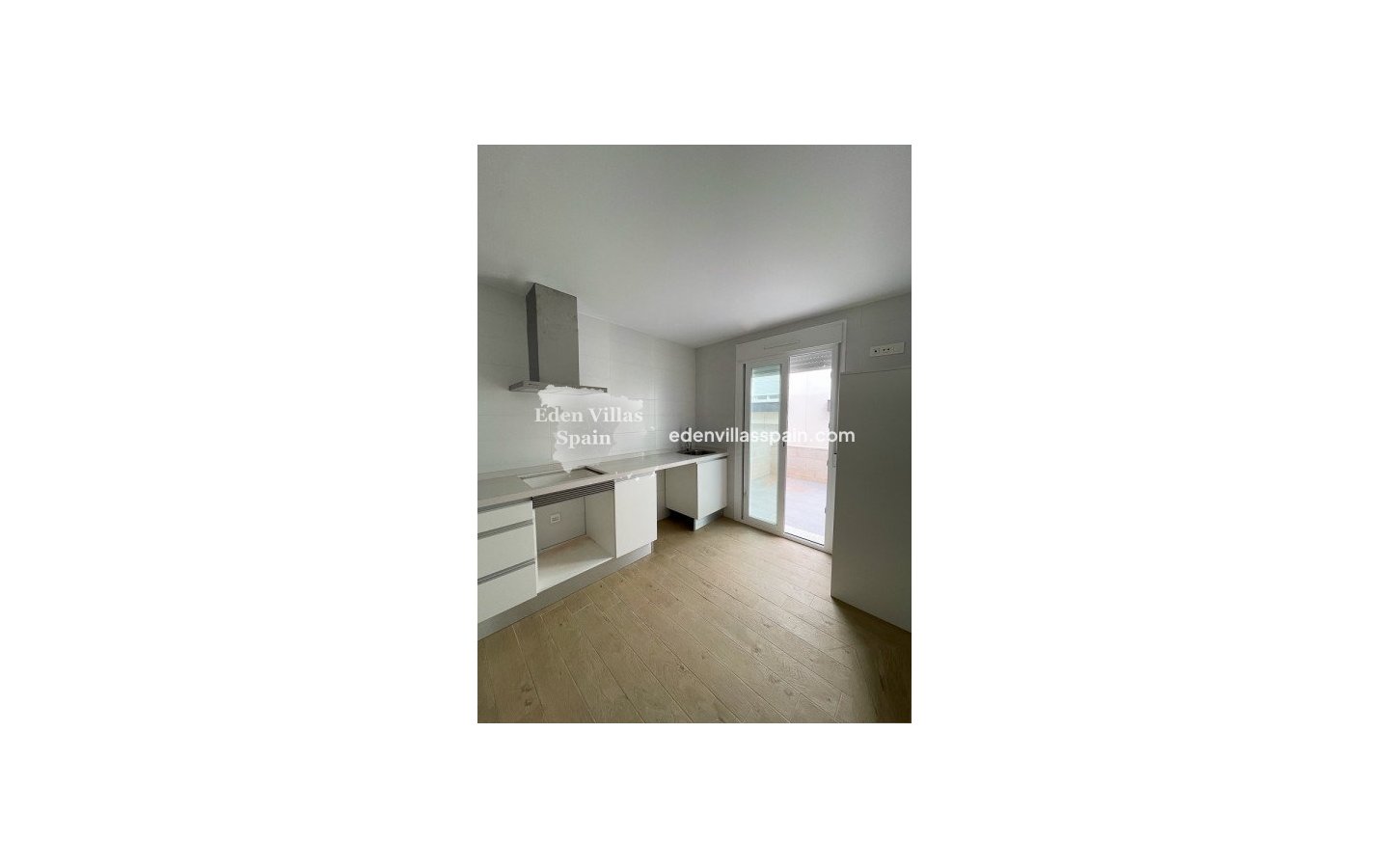 Obra Nueva - Villa costera - Santa Pola