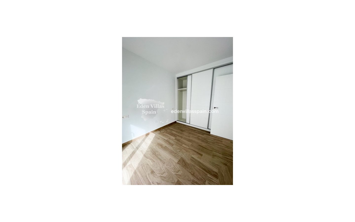 Obra Nueva - Villa costera - Santa Pola