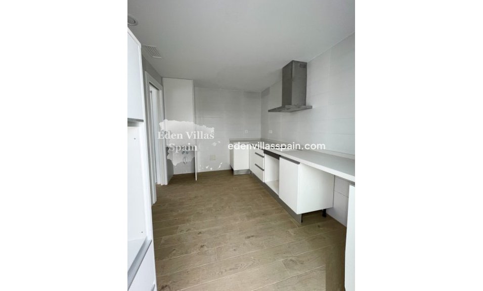 Obra Nueva - Villa costera - Santa Pola