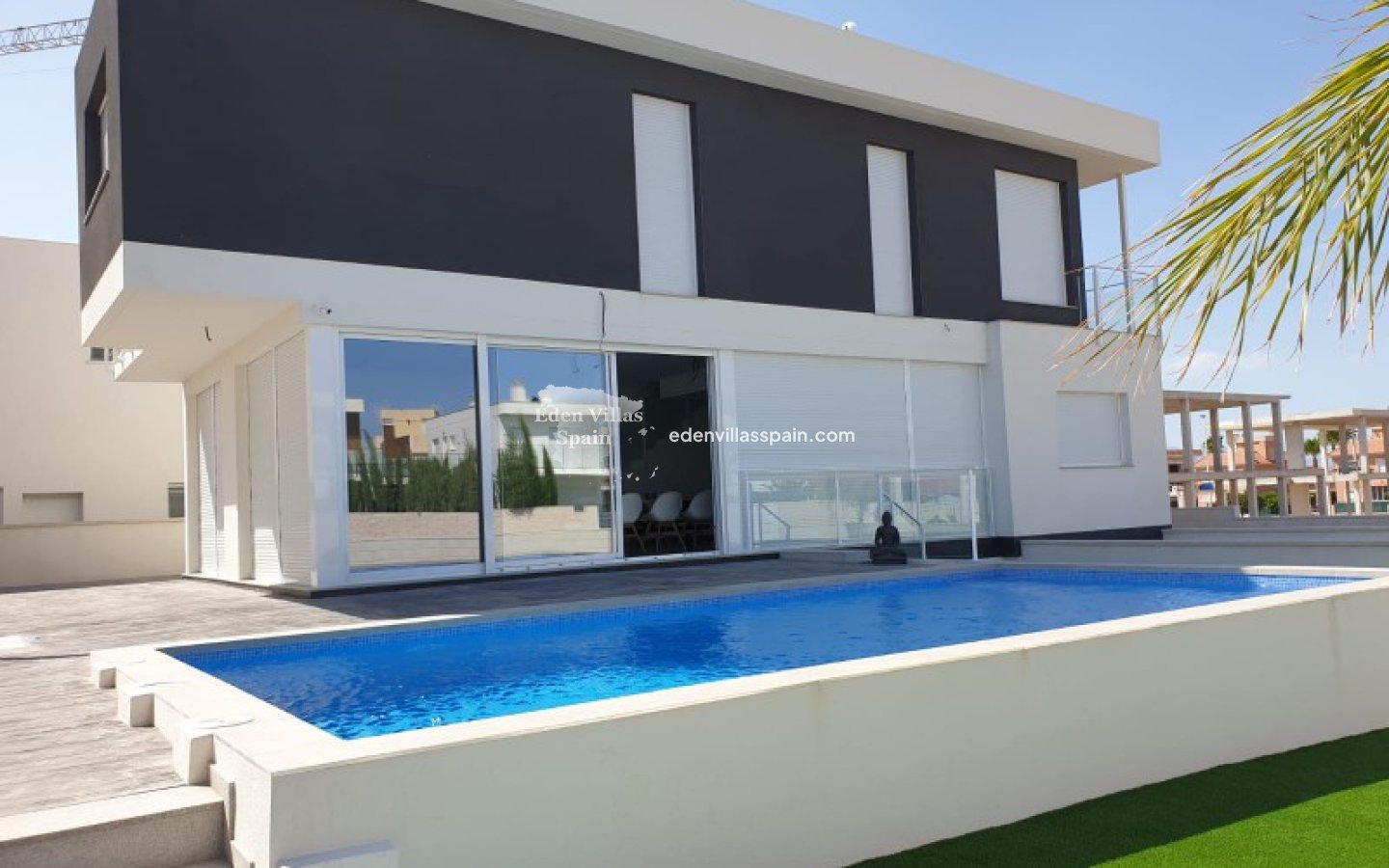 Obra Nueva - Villa costera - Santa Pola
