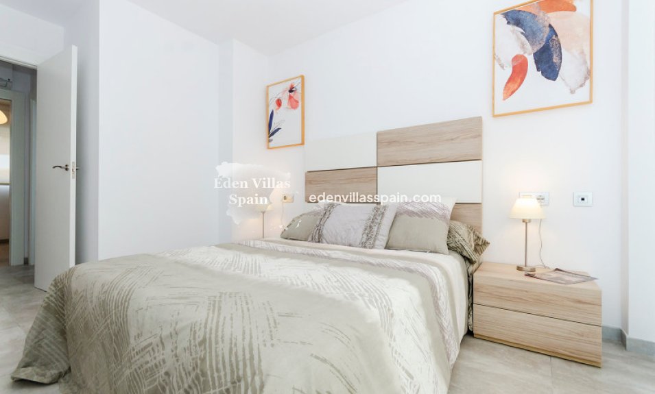 Obra Nueva - Villa costera - Torrevieja
