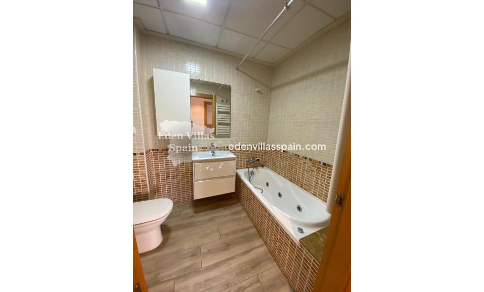 Resale - Apartment - Almoradi