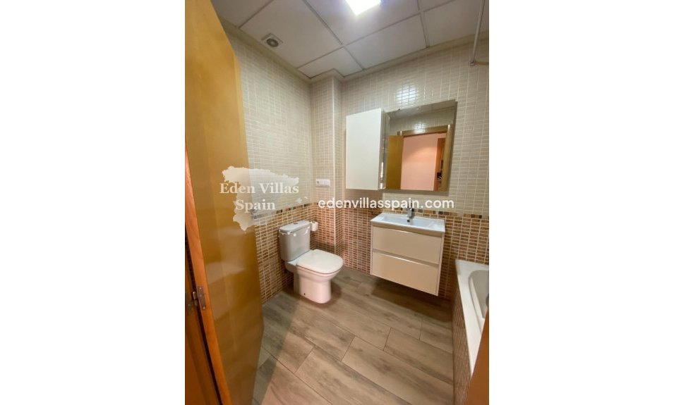 Resale - Apartment - Almoradi