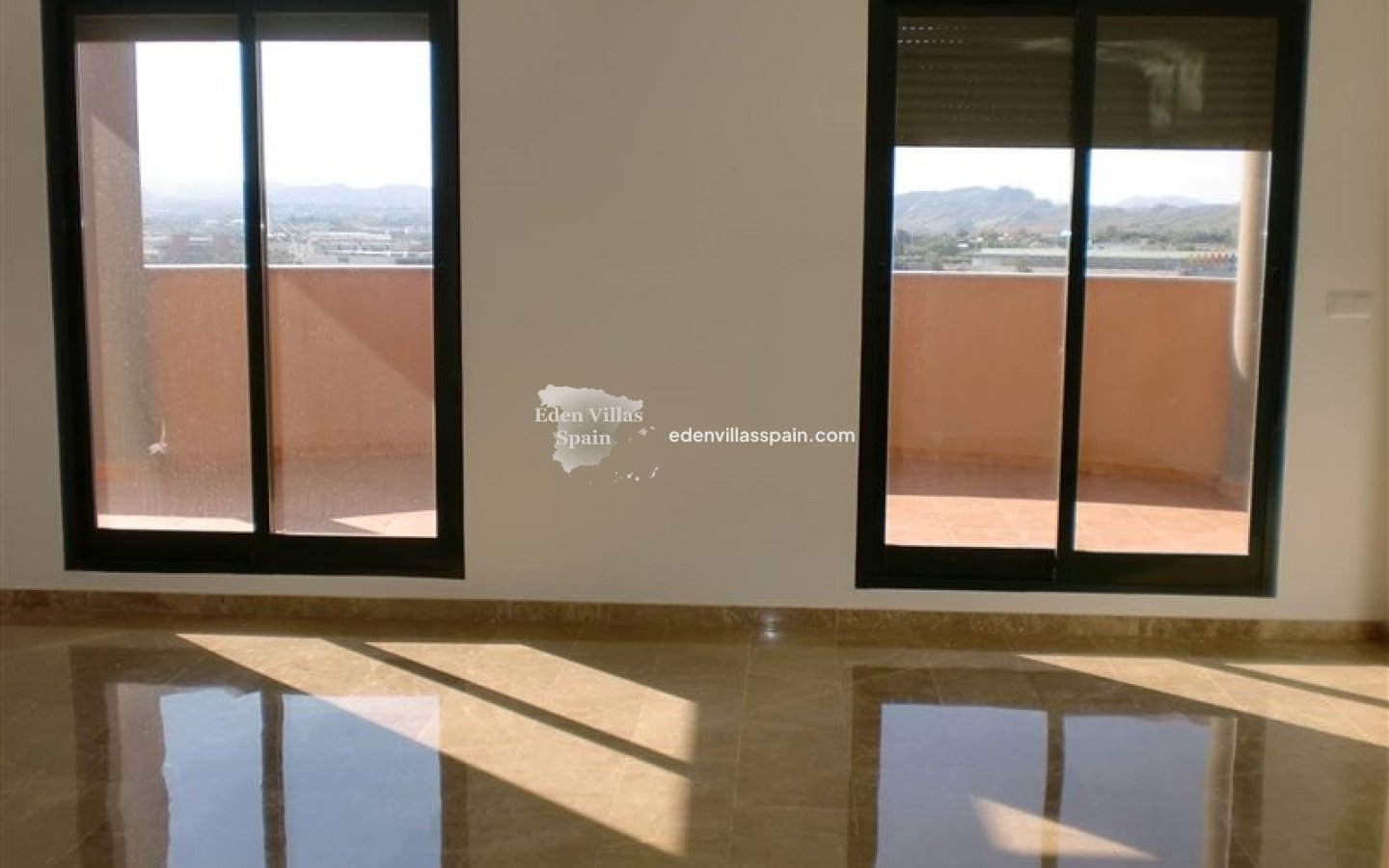 Resale - Apartment - Elche
