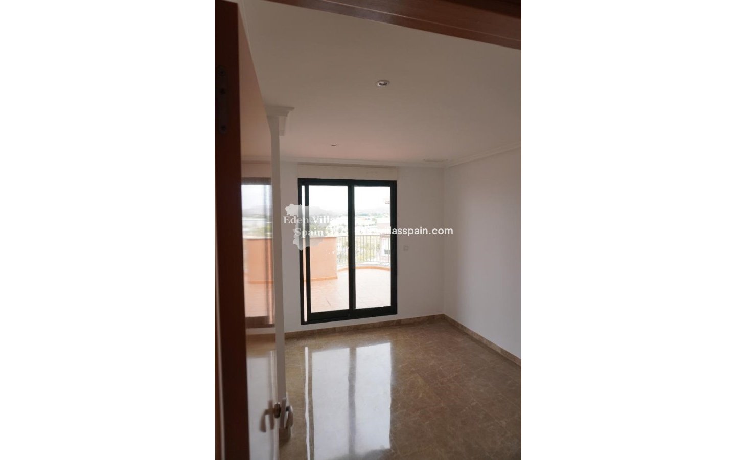 Resale - Apartment - Elche
