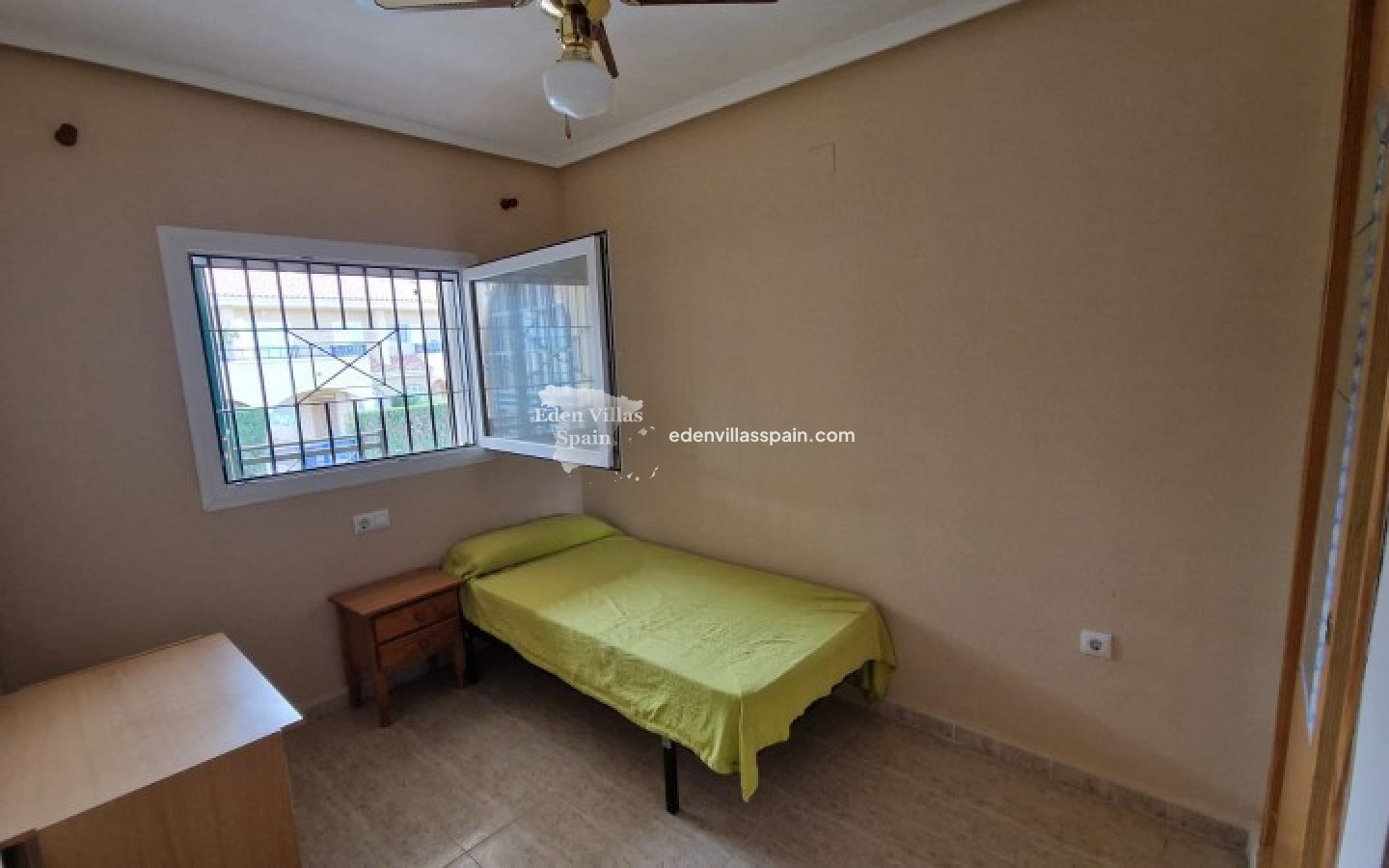 Resale - Apartment - Santa Pola