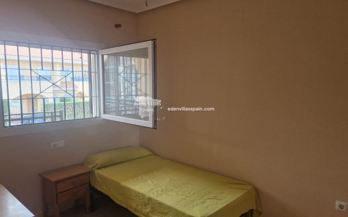 Resale - Apartment - Santa Pola