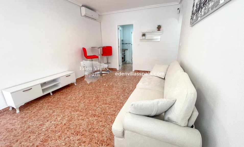 Resale - Bungalow - Los Montesinos