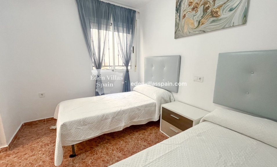 Resale - Bungalow - Los Montesinos