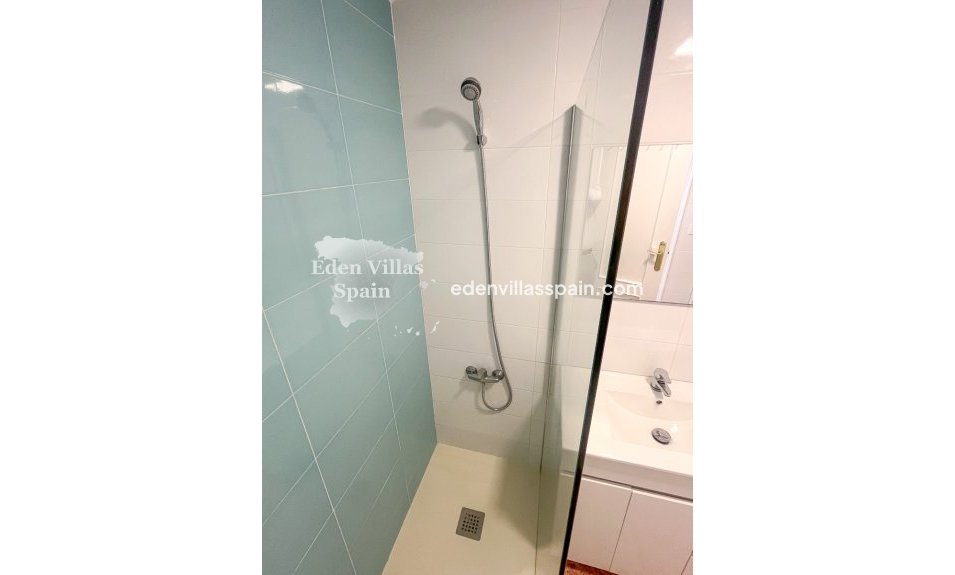 Resale - Bungalow - Los Montesinos