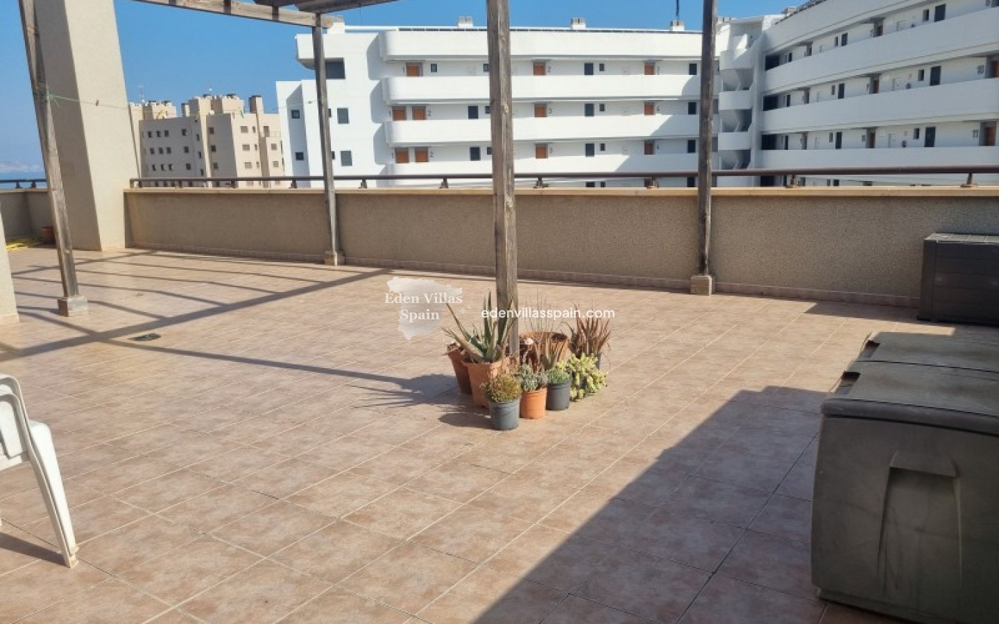 Resale - Coastal apartment - Arenales del Sol