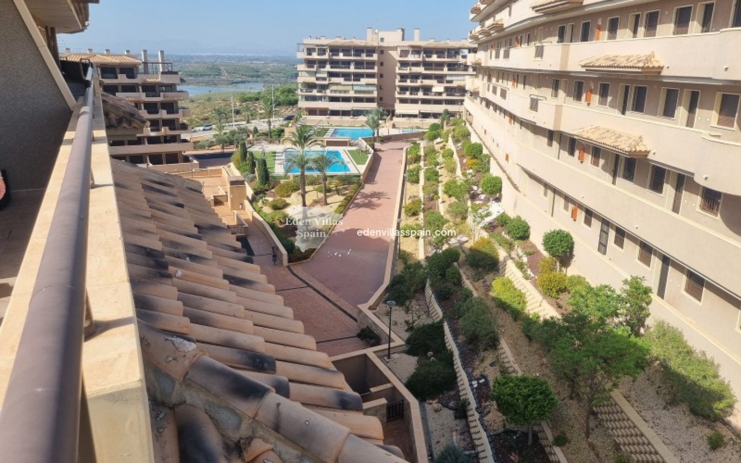 Resale - Coastal apartment - Arenales del Sol