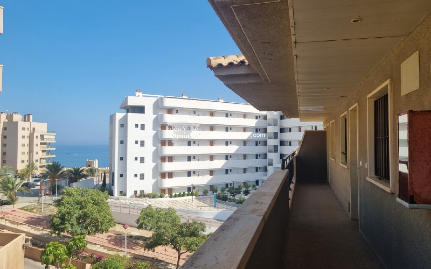 Resale - Coastal apartment - Arenales del Sol