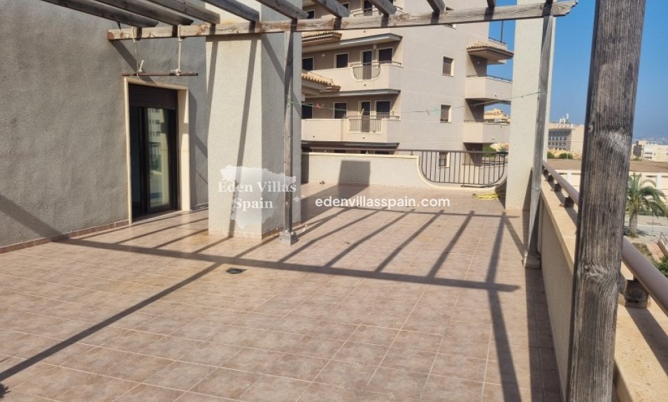 Resale - Coastal apartment - Arenales del Sol