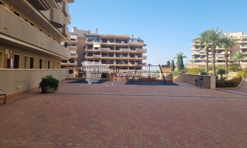 Resale - Coastal apartment - Arenales del Sol