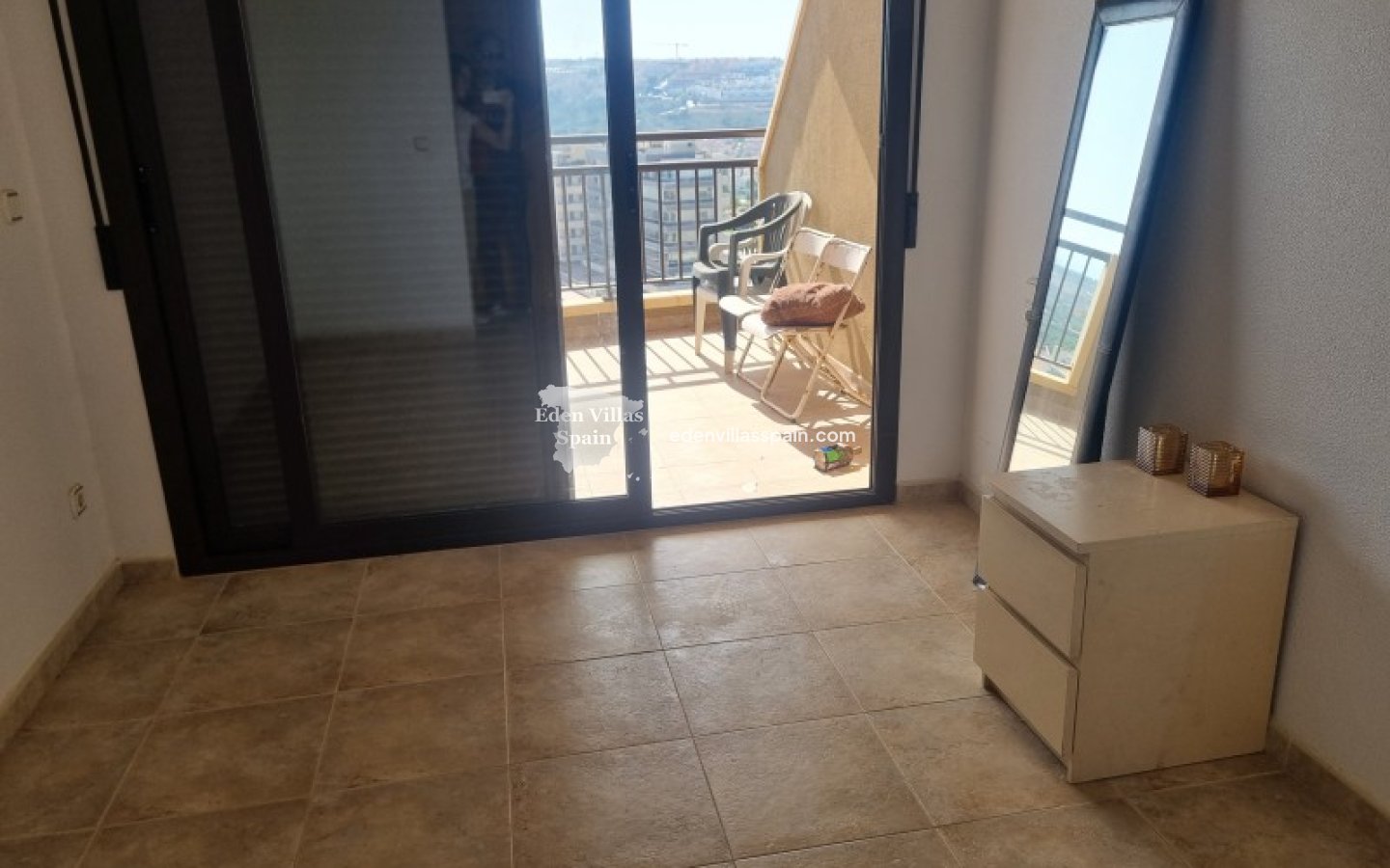 Resale - Coastal apartment - Arenales del Sol