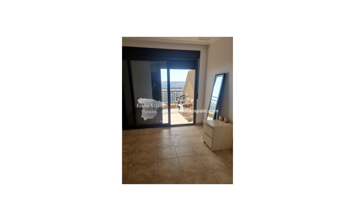 Resale - Coastal apartment - Arenales del Sol