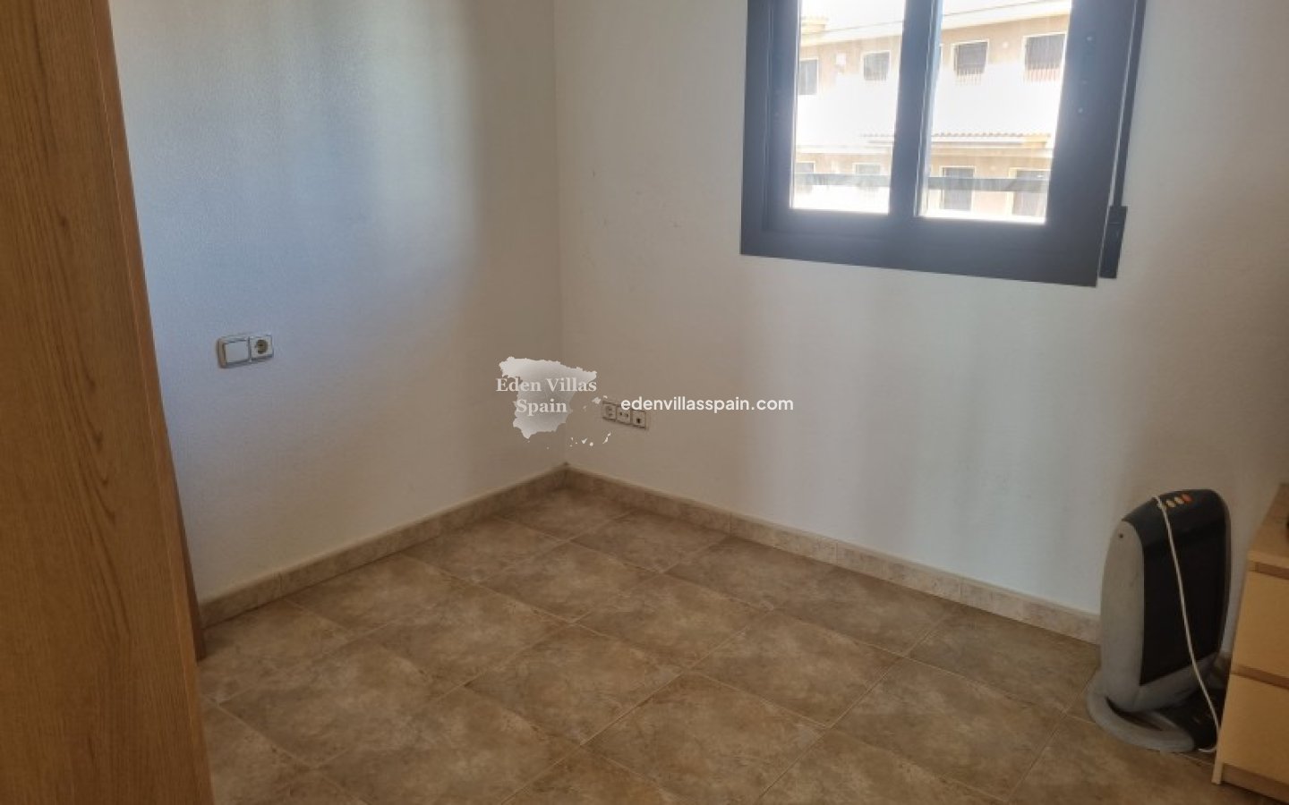 Resale - Coastal apartment - Arenales del Sol