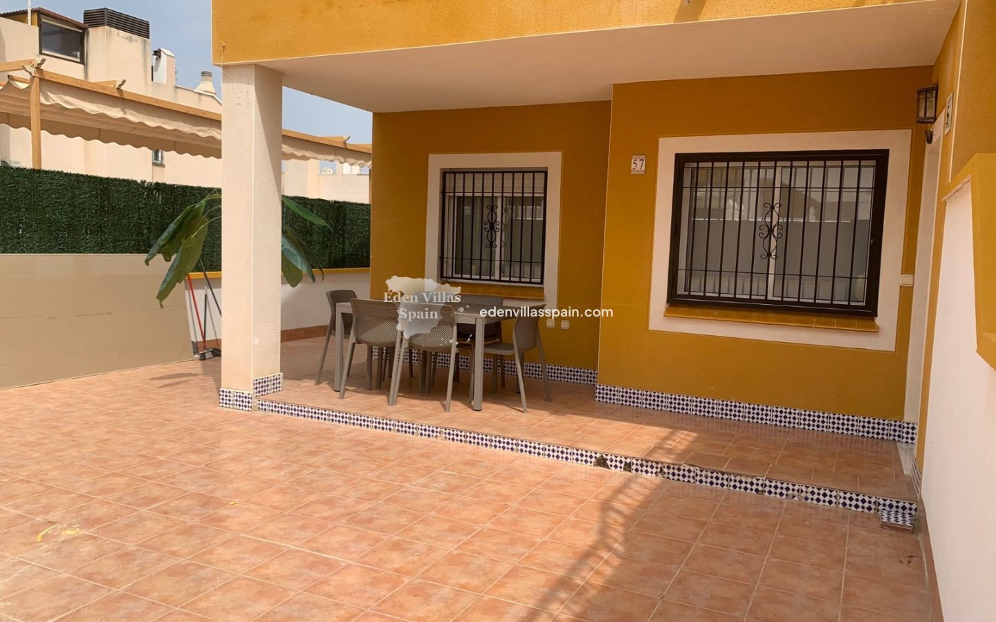 Resale - Coastal apartment - Arenales del Sol