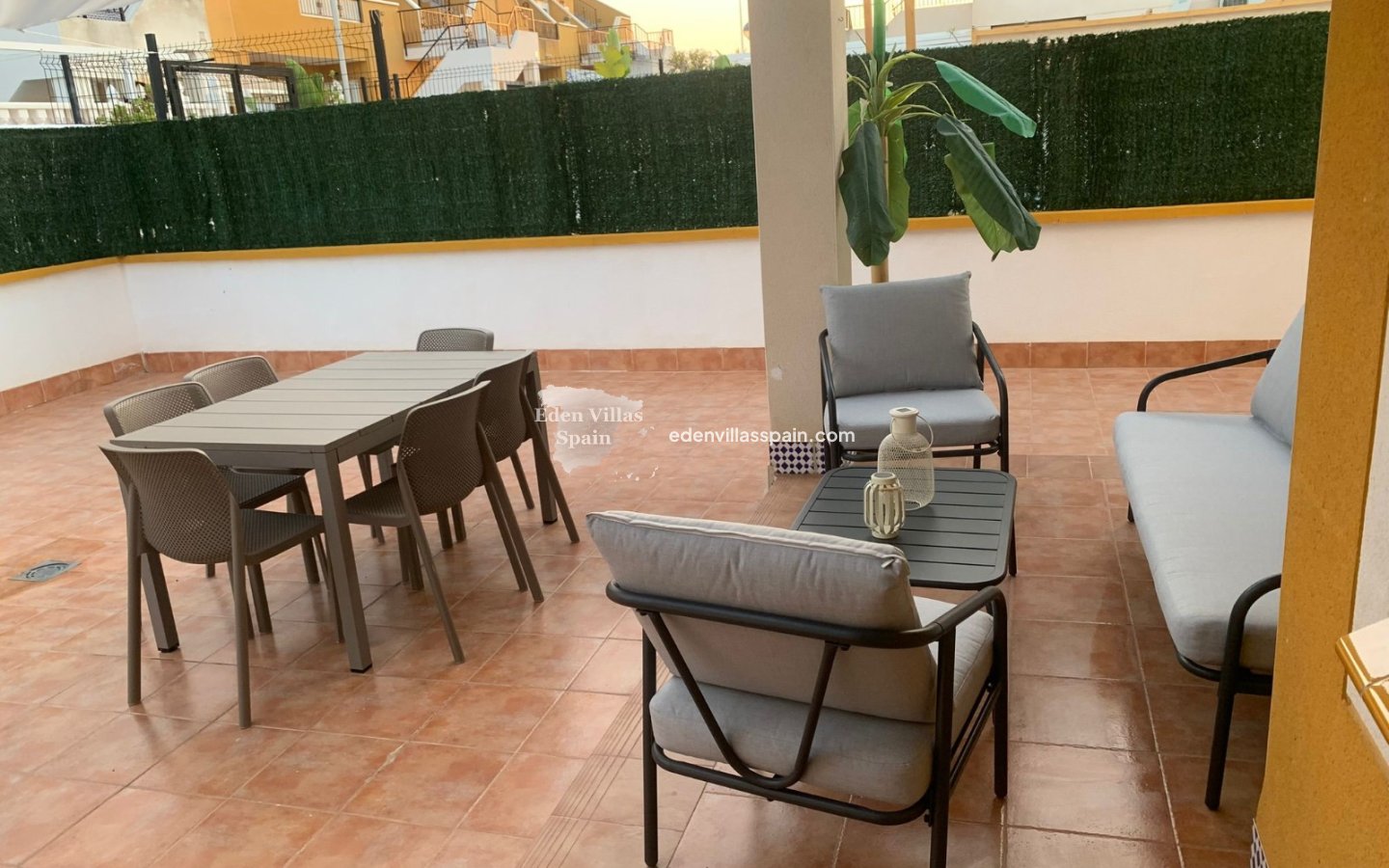 Resale - Coastal apartment - Arenales del Sol