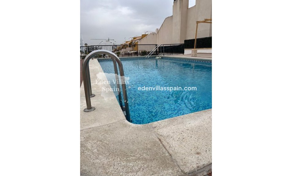 Resale - Coastal apartment - Arenales del Sol