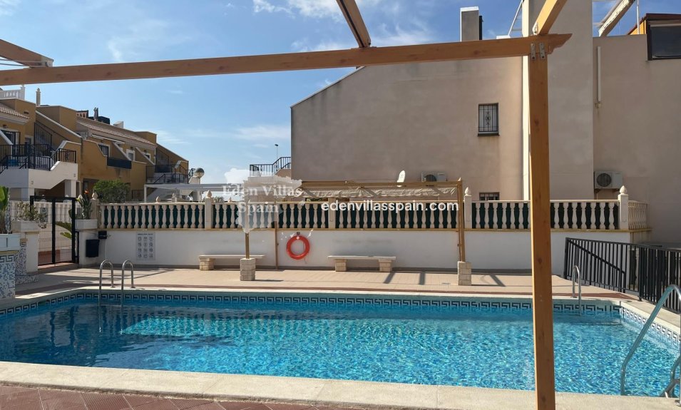 Resale - Coastal apartment - Arenales del Sol