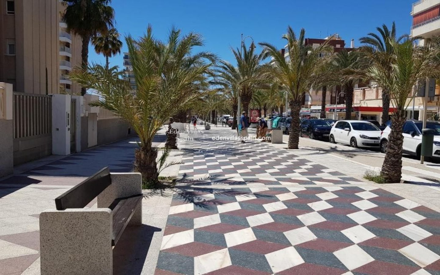 Resale - Coastal apartment - Arenales del Sol