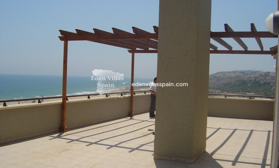Resale - Coastal apartment - Arenales del Sol