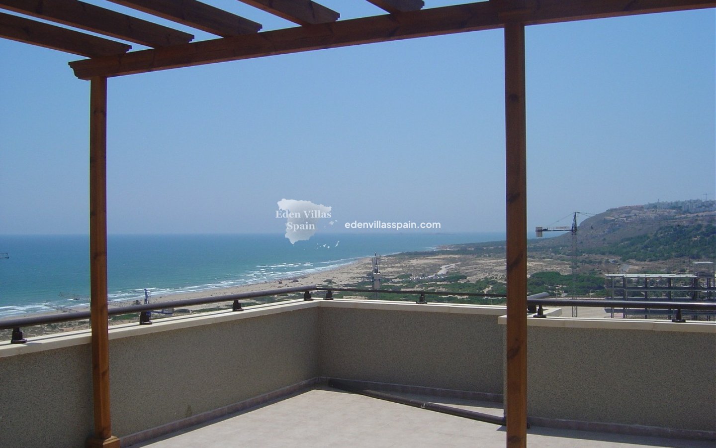 Resale - Coastal apartment - Arenales del Sol