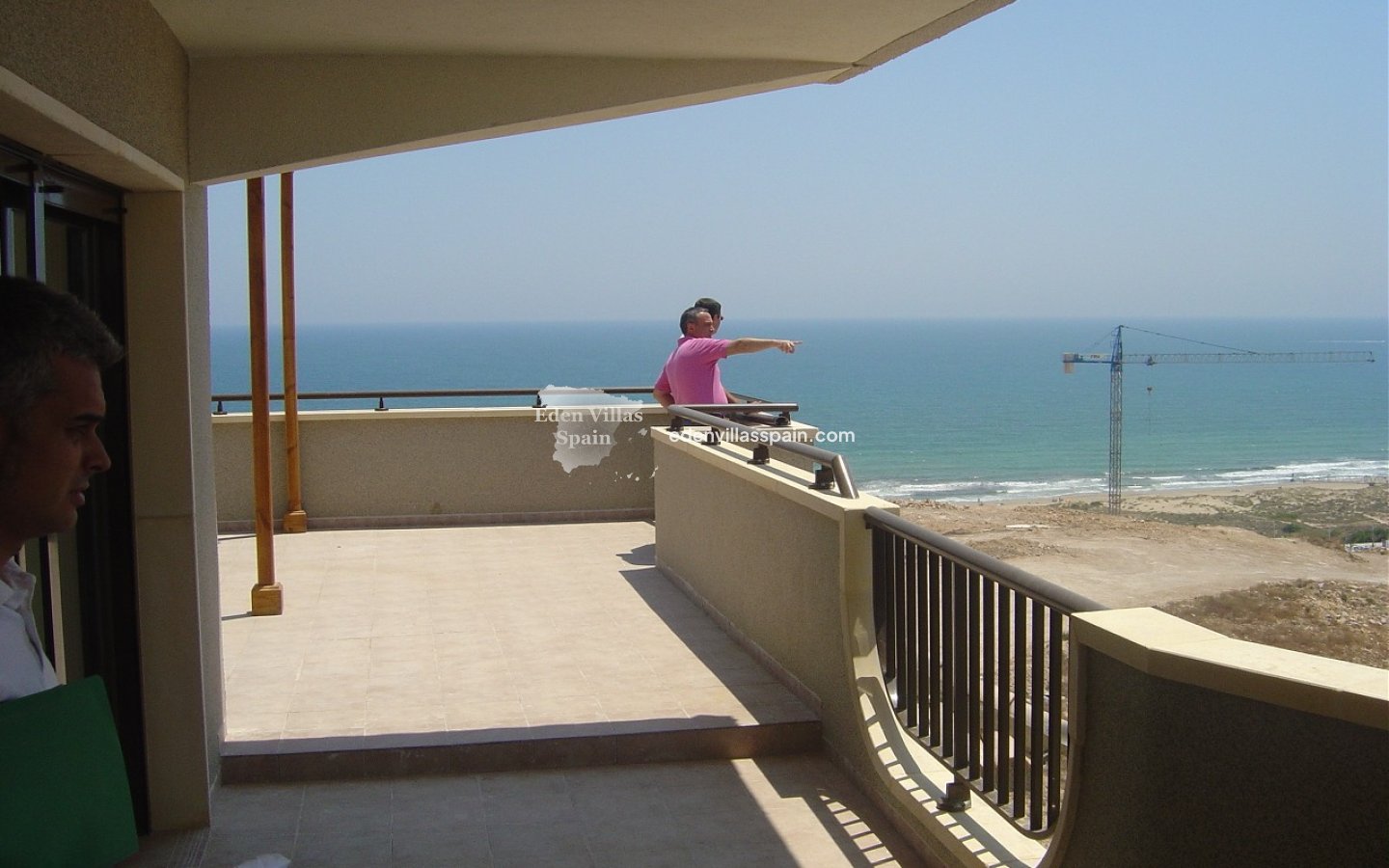 Resale - Coastal apartment - Arenales del Sol