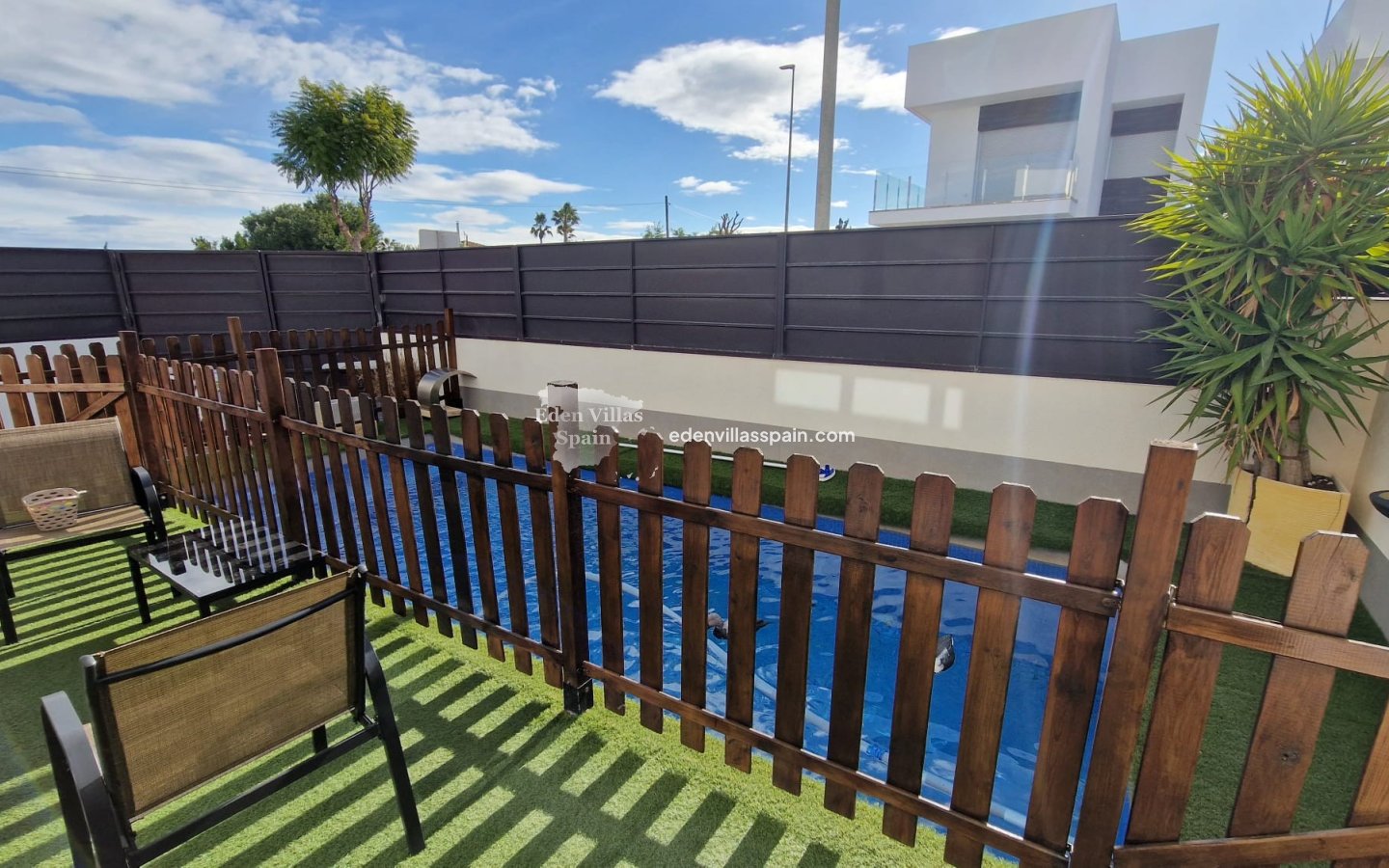 Resale - Coastal Town House - Daya Vieja