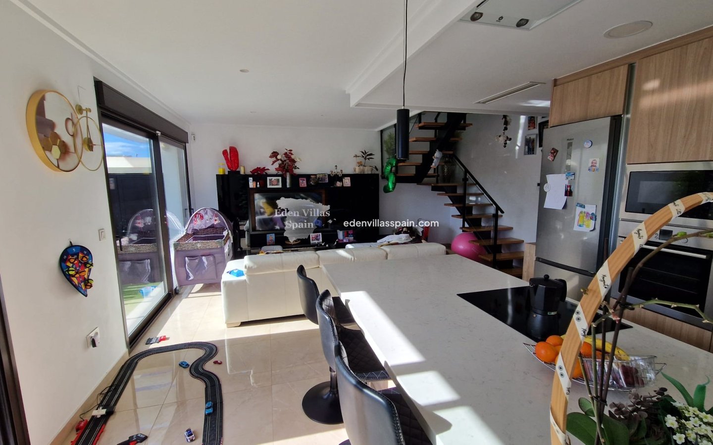 Resale - Coastal Town House - Daya Vieja