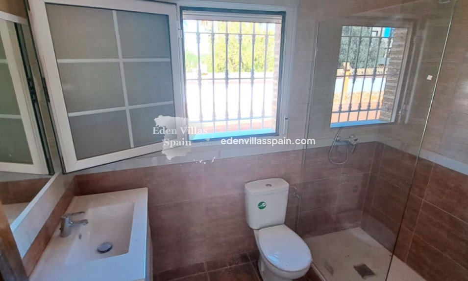 Resale - Coastal Villa - Catral