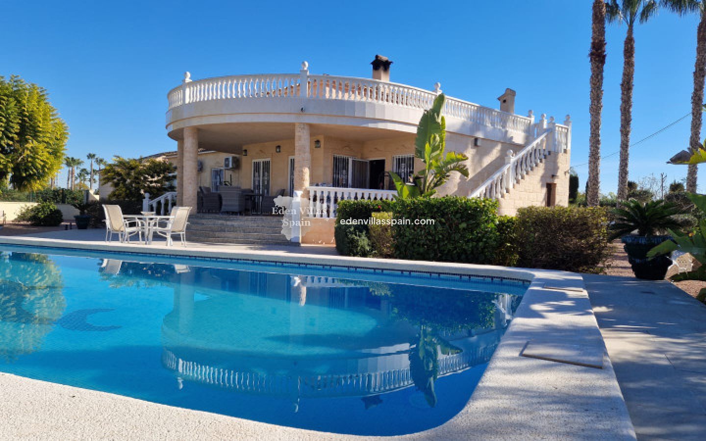 Resale - Coastal Villa - Catral