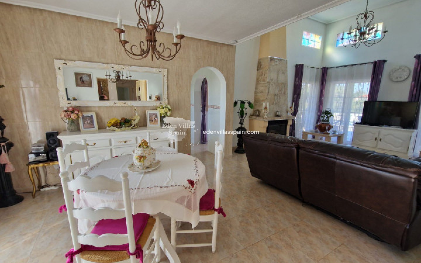 Resale - Coastal Villa - Catral