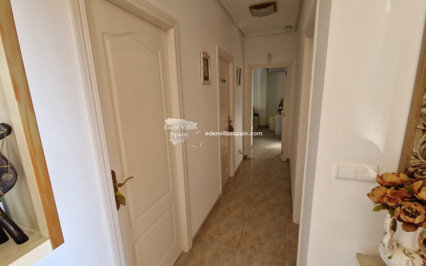 Resale - Coastal Villa - Catral