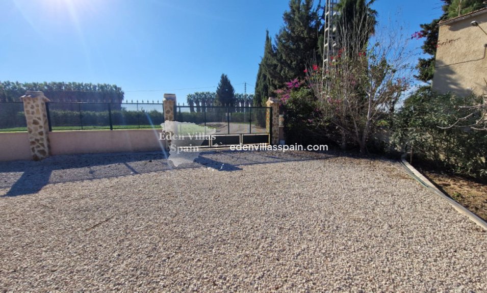 Resale - Coastal Villa - Catral