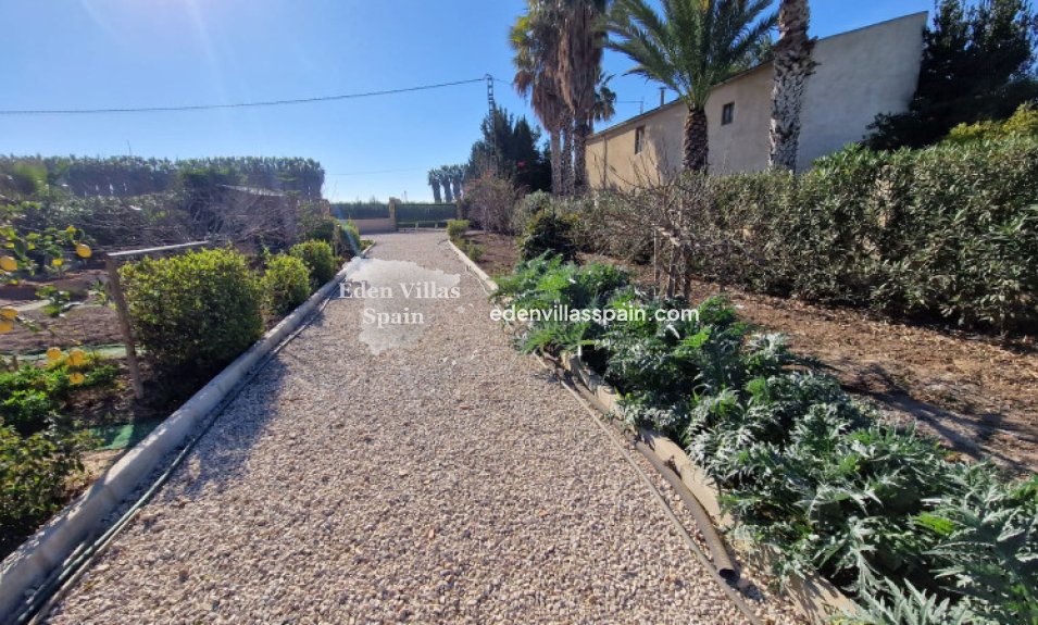 Resale - Coastal Villa - Catral