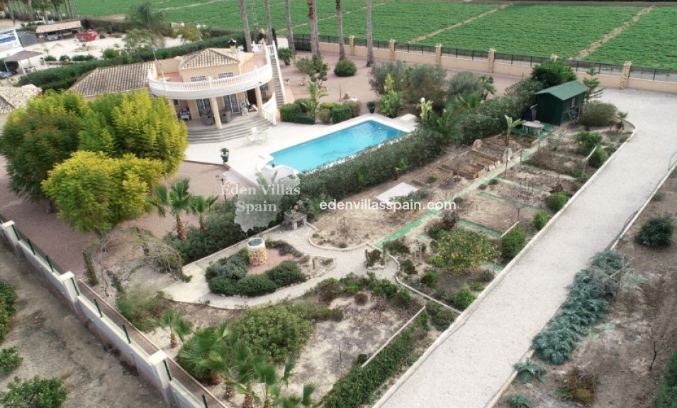 Resale - Coastal Villa - Catral