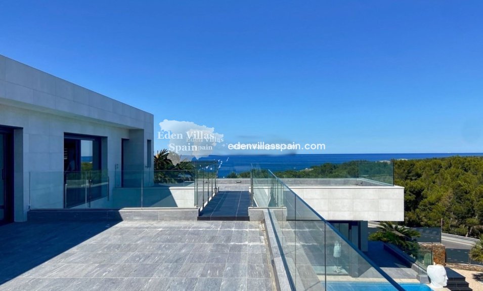Resale - Coastal Villa - Grifeu